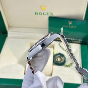 Rolex GMT-Master II Dual-Timezone 40mm 1:1 super clone watch