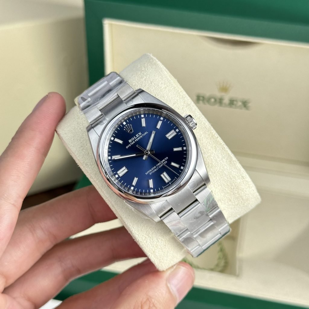 Rolex 126000 black dial 36mm 1:1 super clone watch