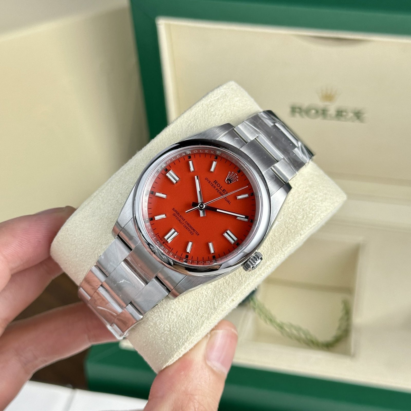 Rolex 126000 Black Dial 36mm Super Clone Watch Rolex 126000 black dial 36mm 1:1 super clone watch