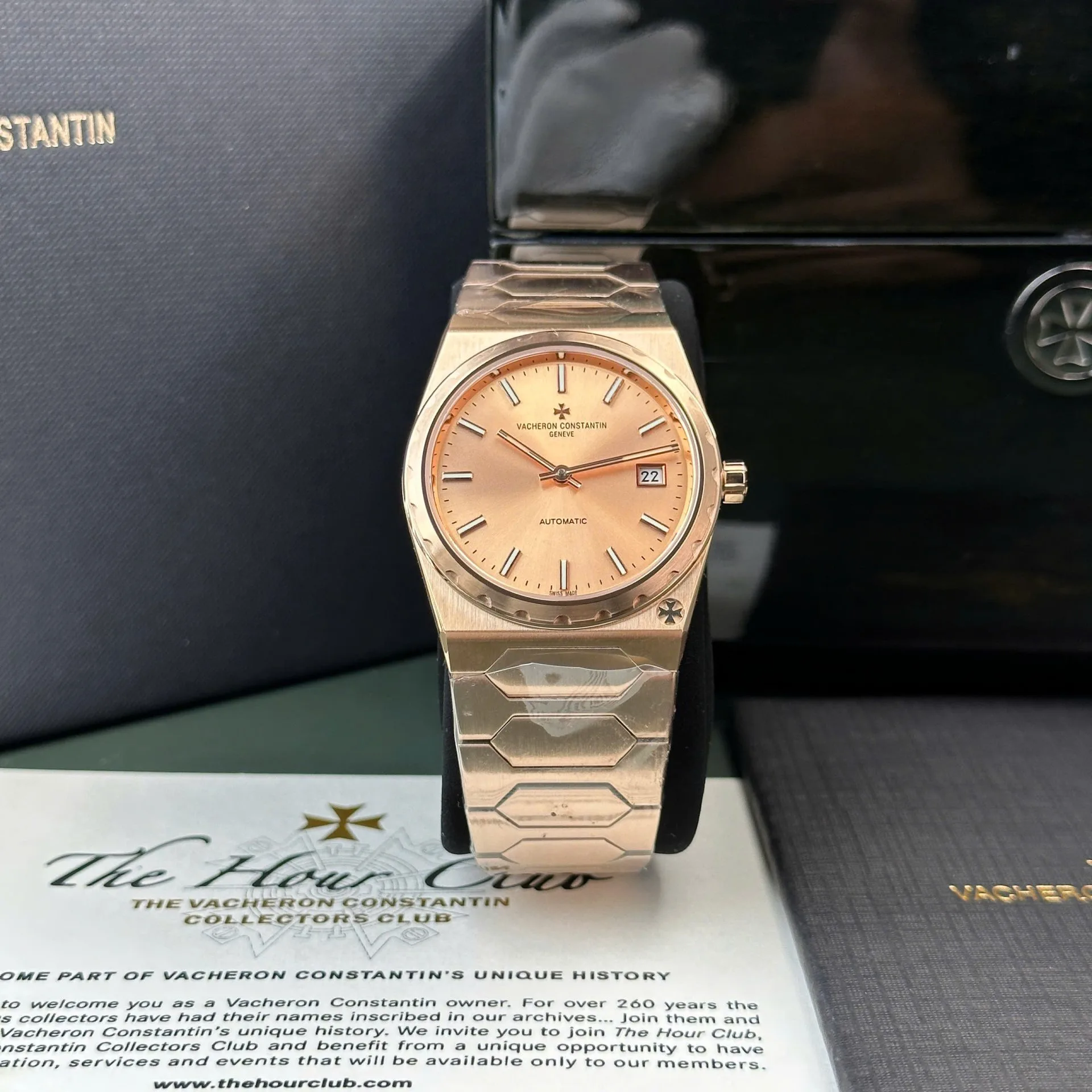 1:1 super clone luxury watch detail product photo