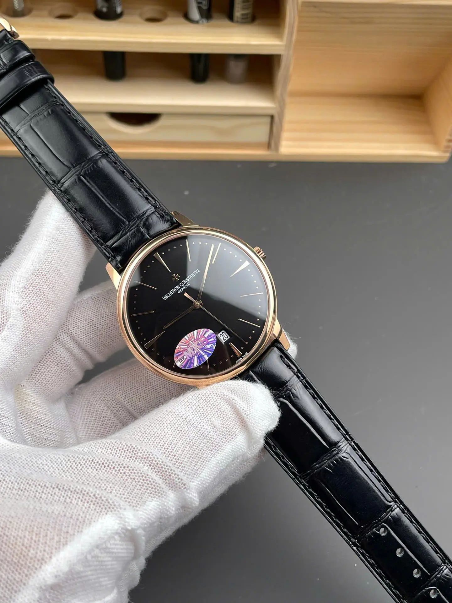 1:1 super clone luxury watch detail product photo