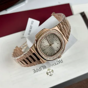 Patek Philippe Nautilus Porthole Sport Watch blue dial 40mm 1:1 super clone watch
