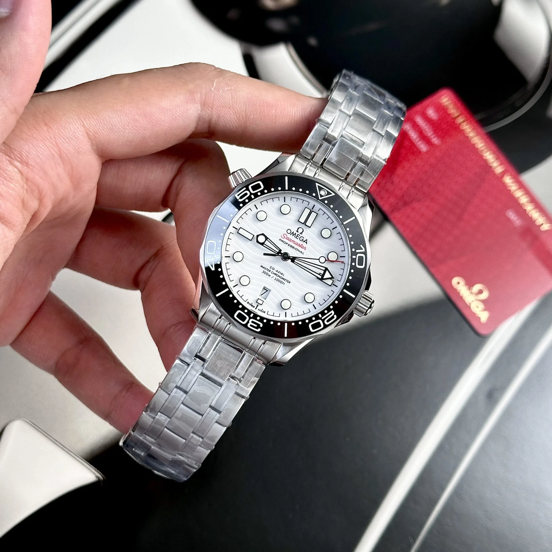 Omega Seamaster Professional Diver 300M black dial 42mm 1:1 super clone watch