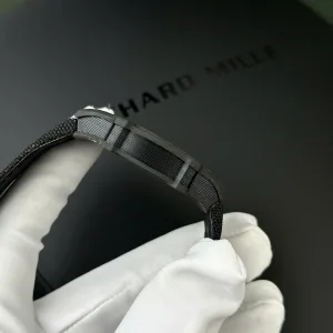 Richard Mille 38x48mm 1:1 super clone watch