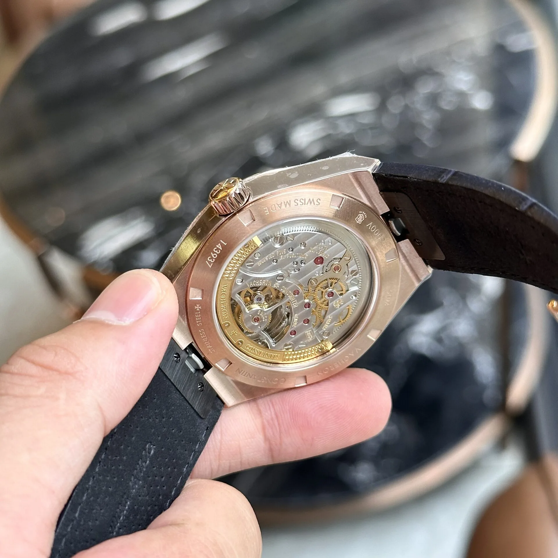 Vacheron Constantin CONSTANTIN Overseas Luxury Sport Traveler Watch 1:1 super clone watch