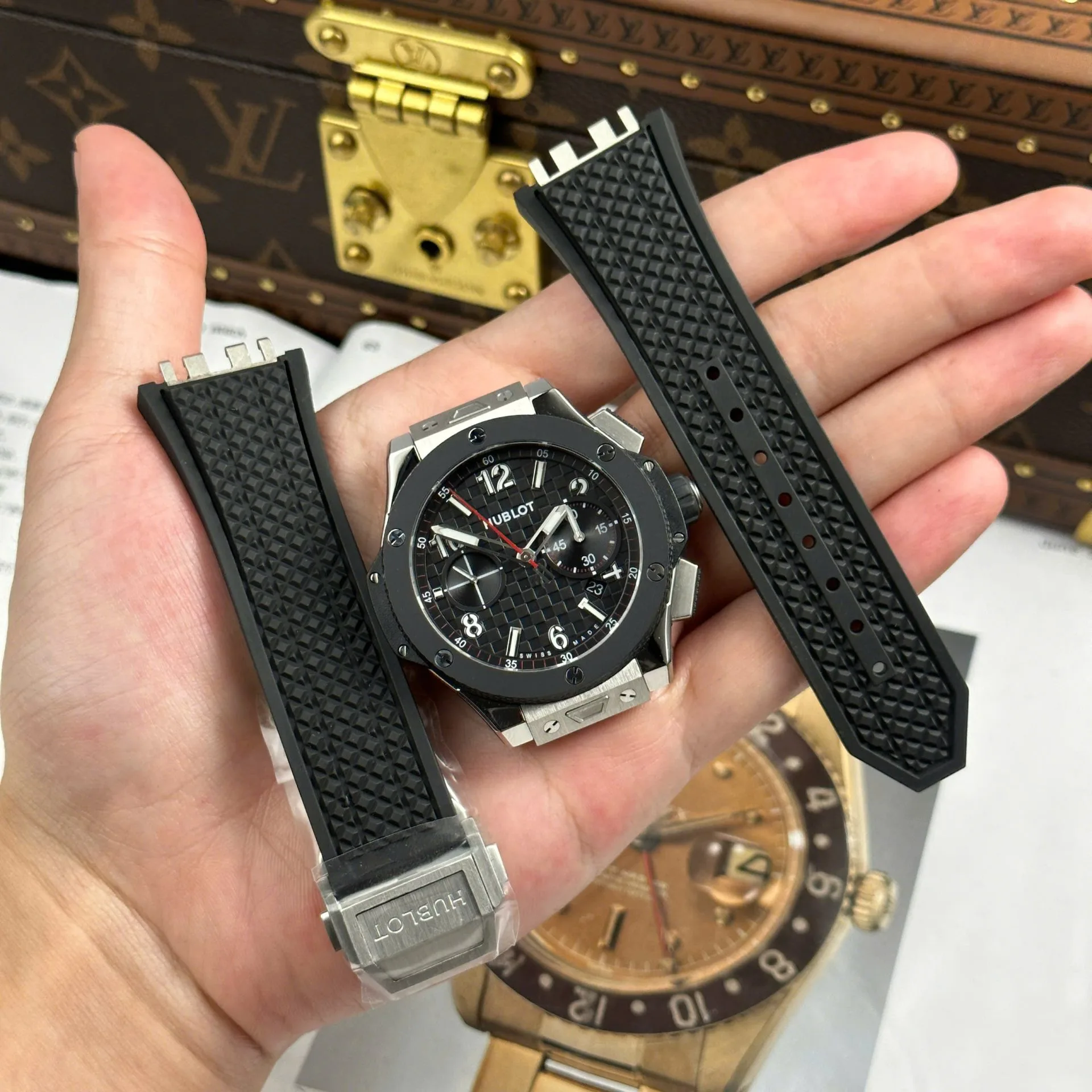 1:1 super clone luxury watch detail product photo