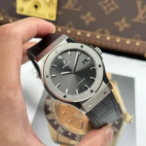 1:1 super clone luxury watch detail product photo