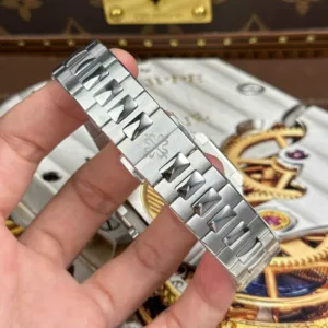 1:1 super clone luxury watch detail product photo