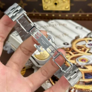 1:1 super clone luxury watch detail product photo