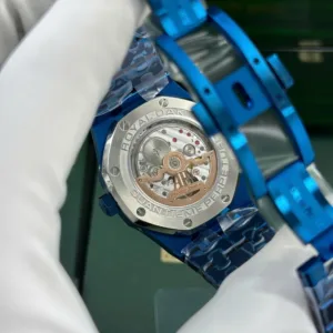 1:1 super clone luxury watch detail product photo