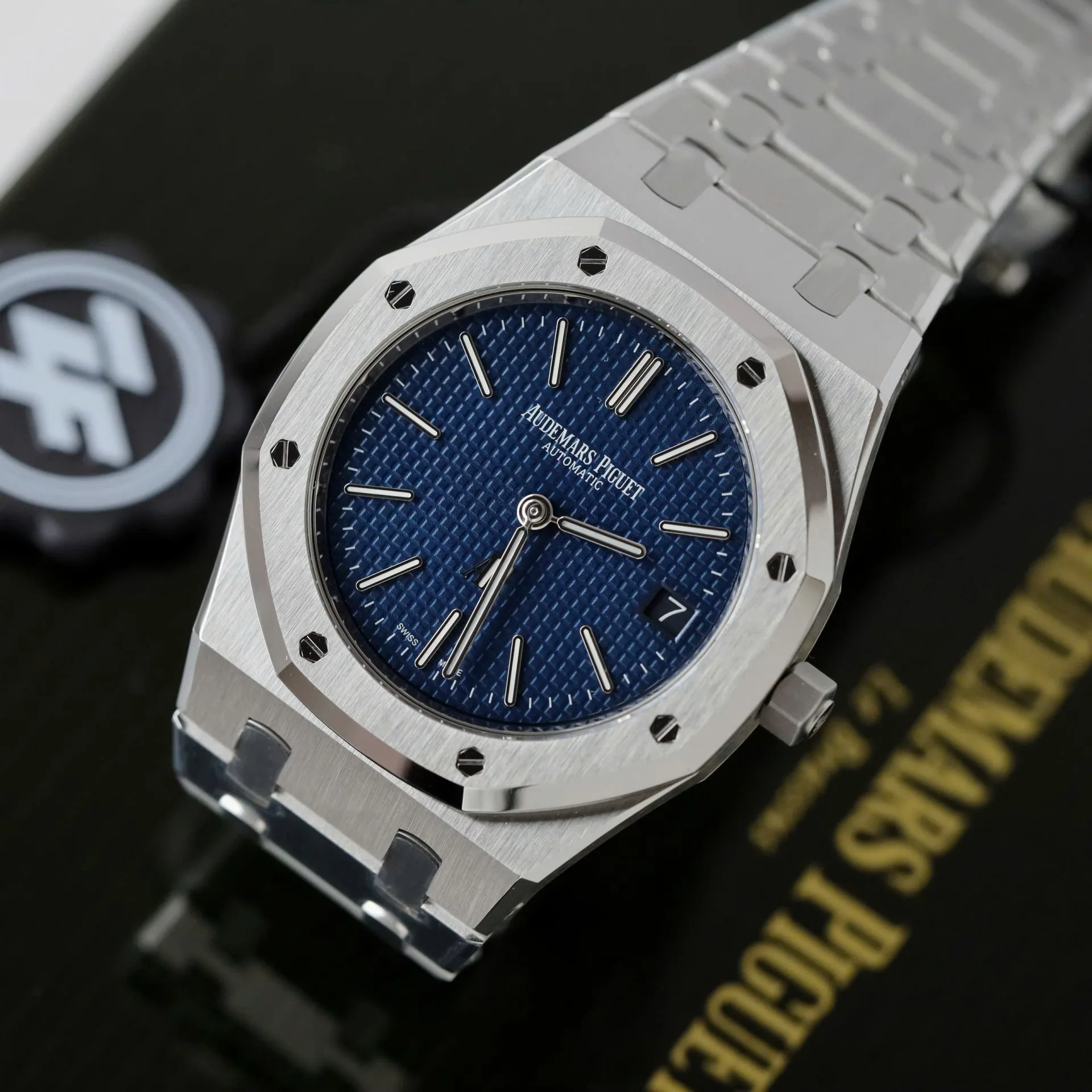 Audemars Piguet 15202OR blue dial 1:1 super clone watch product photo 39mm