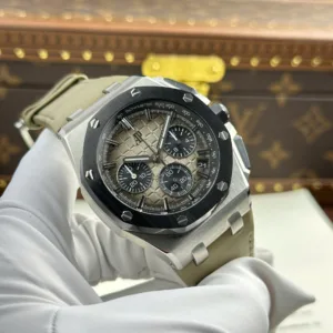 1:1 super clone luxury watch detail product photo
