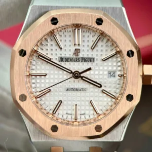 Audemars-Piguet-Royal-Oak-15450-Two-Tone-Bracelet-White-Dial-37mm 1:1 Super Clone Watches - immagine 4