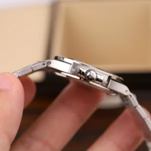1:1 super clone luxury watch detail product photo
