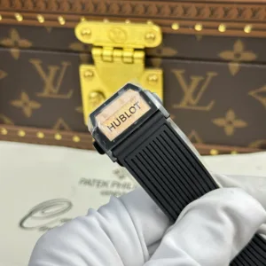 Hublot rose gold 1:1 super clone watch product photo 45mm