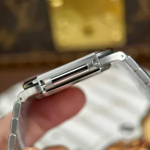 1:1 super clone luxury watch detail product photo