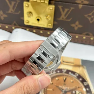 1:1 super clone luxury watch detail product photo