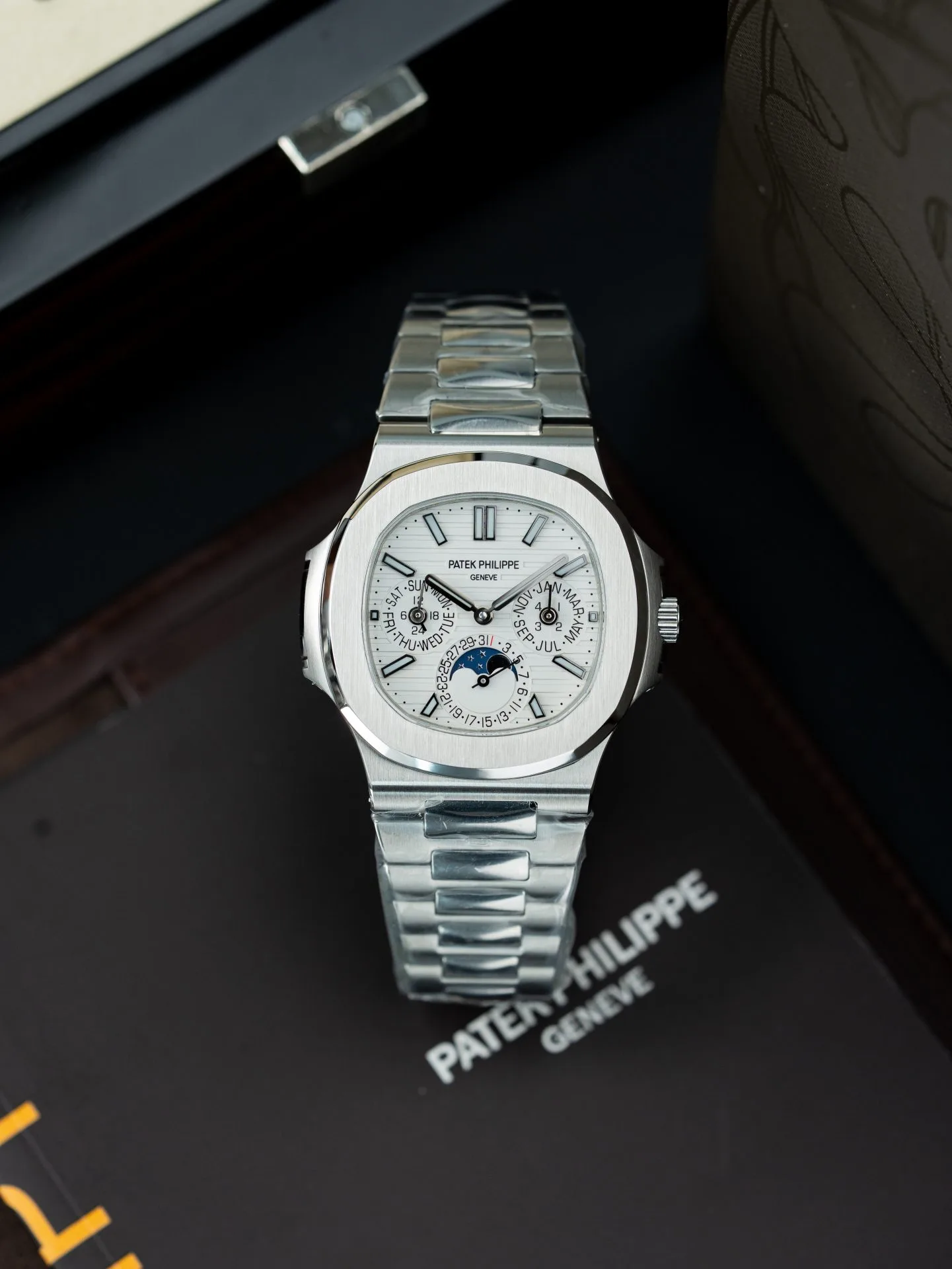 Patek Philippe Nautilus Porthole Sport Watch 40mm 1:1 super clone watch