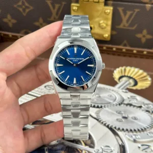 Vacheron Constantin CONSTANTIN Overseas Luxury Sport Traveler Watch white dial 40mm 1:1 super clone watch