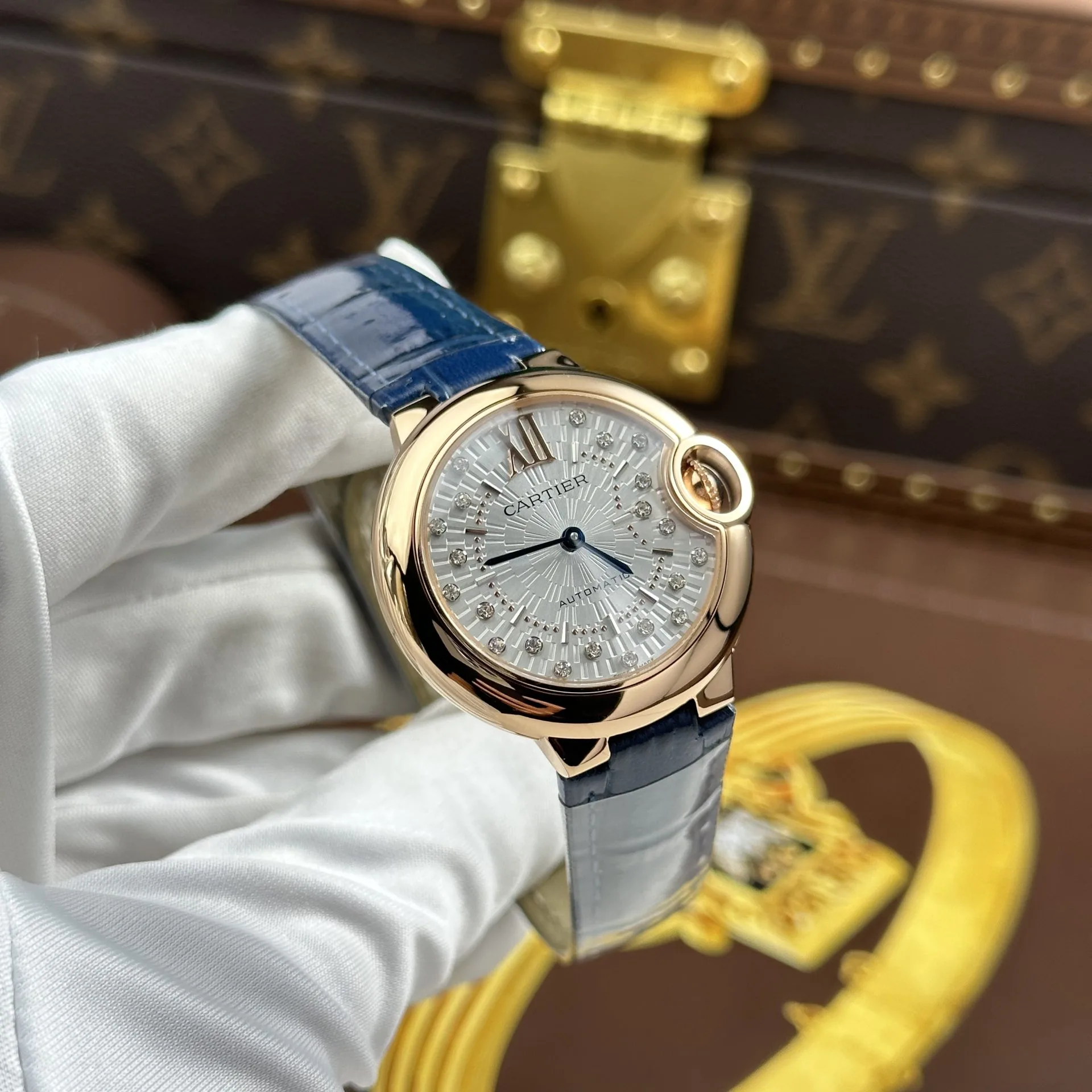 Cartier WGBB0052 rose gold 1:1 super clone watch product photo 33mm