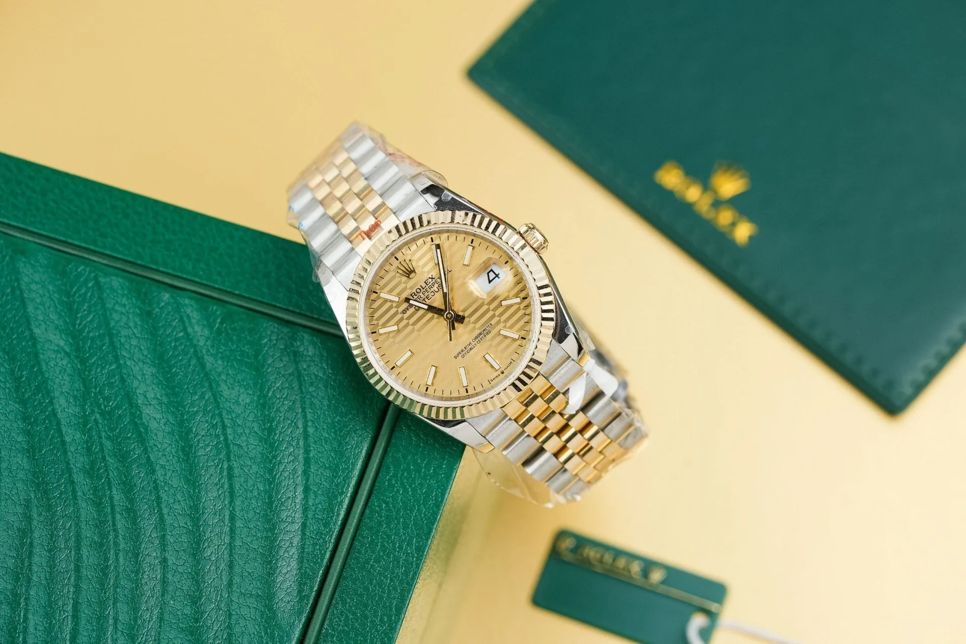 Rolex 116233 gold-toned dial 1:1 super clone watch product photo 36mm