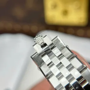 Rolex 127234 blue dial 1:1 super clone watch product photo 36mm