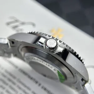 Rolex 126600 black dial 1:1 super clone watch product photo 43mm
