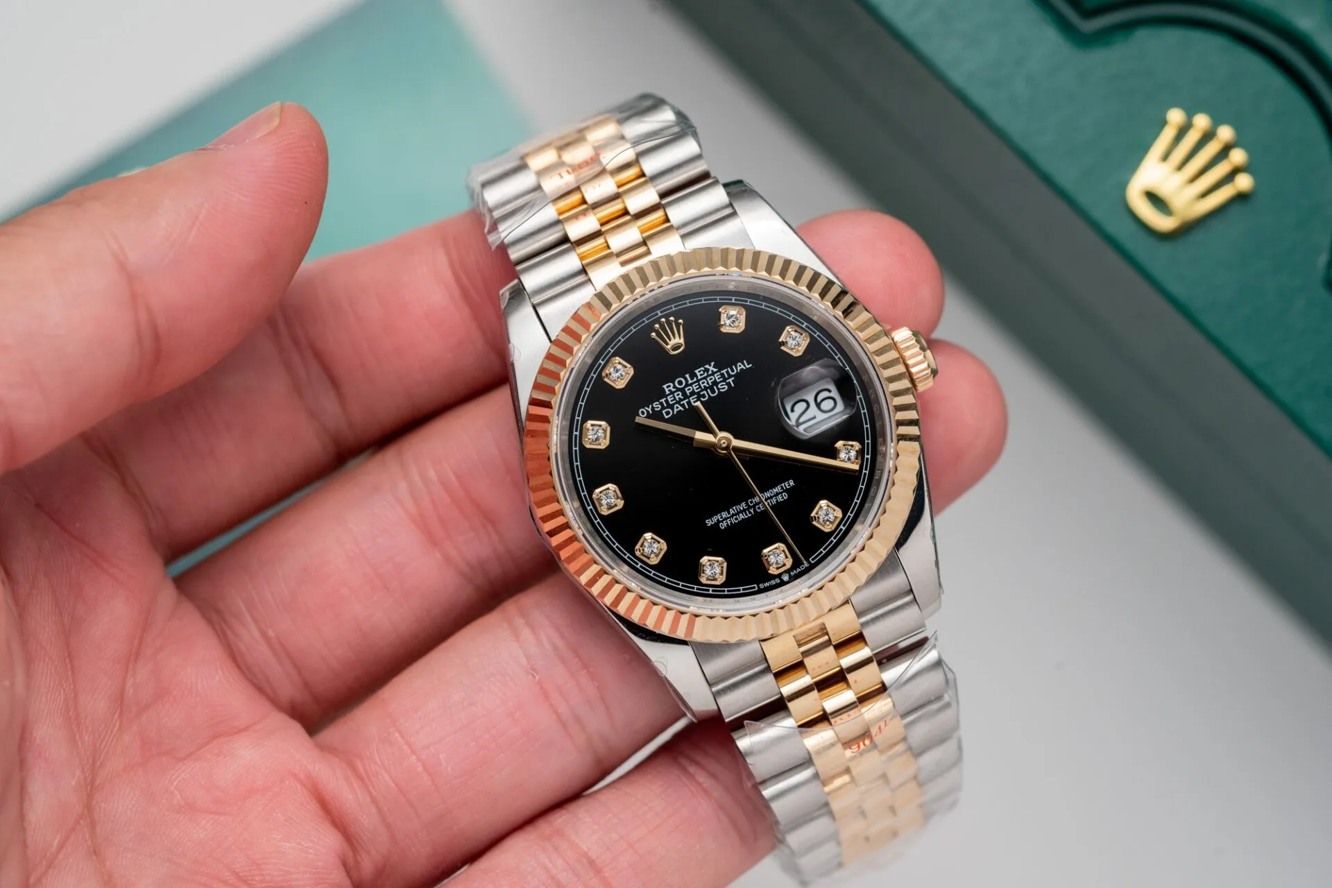 Rolex 126233 black dial 1:1 super clone watch product photo 36mm
