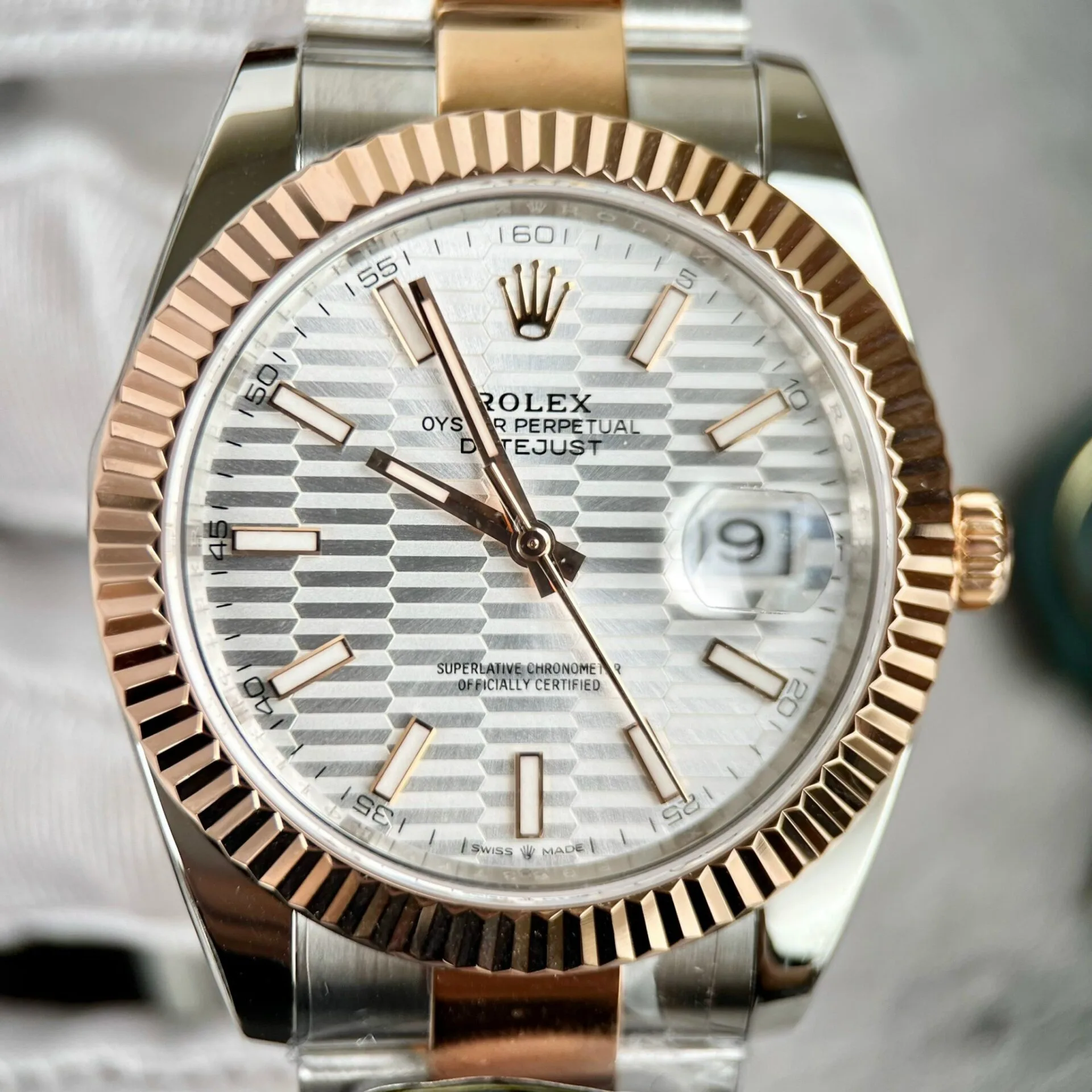 Rolex 126331 rose gold 1:1 super clone watch product photo 41mm