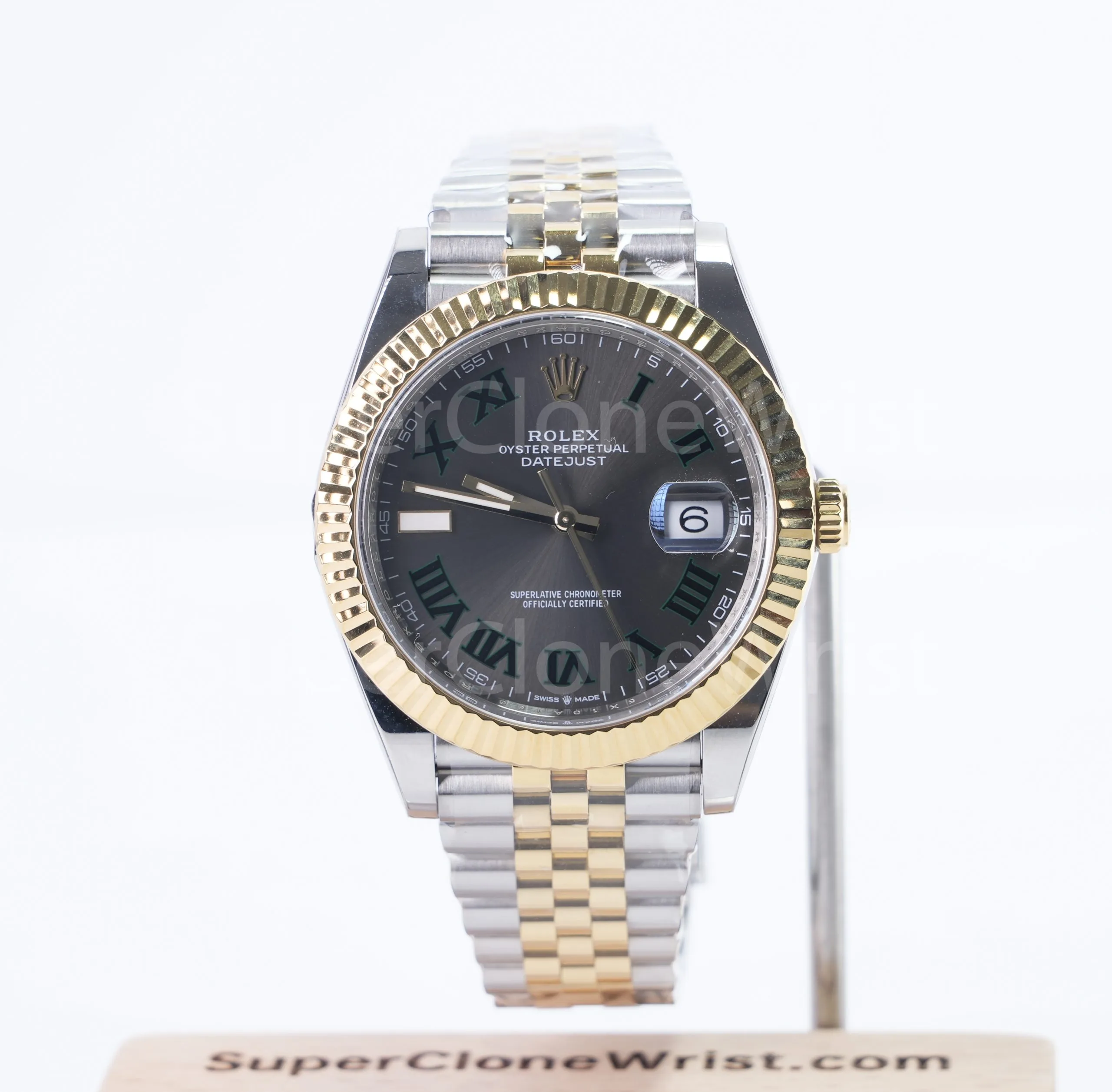 1-66-scaled-1.jpg Rolex Datejust 126333 Two-Tone Yellow Gold Wimbledon Grey Sunray Roman Dial Fluted Bezel Jubilee Bracelet 41mm Replica Watches - 1