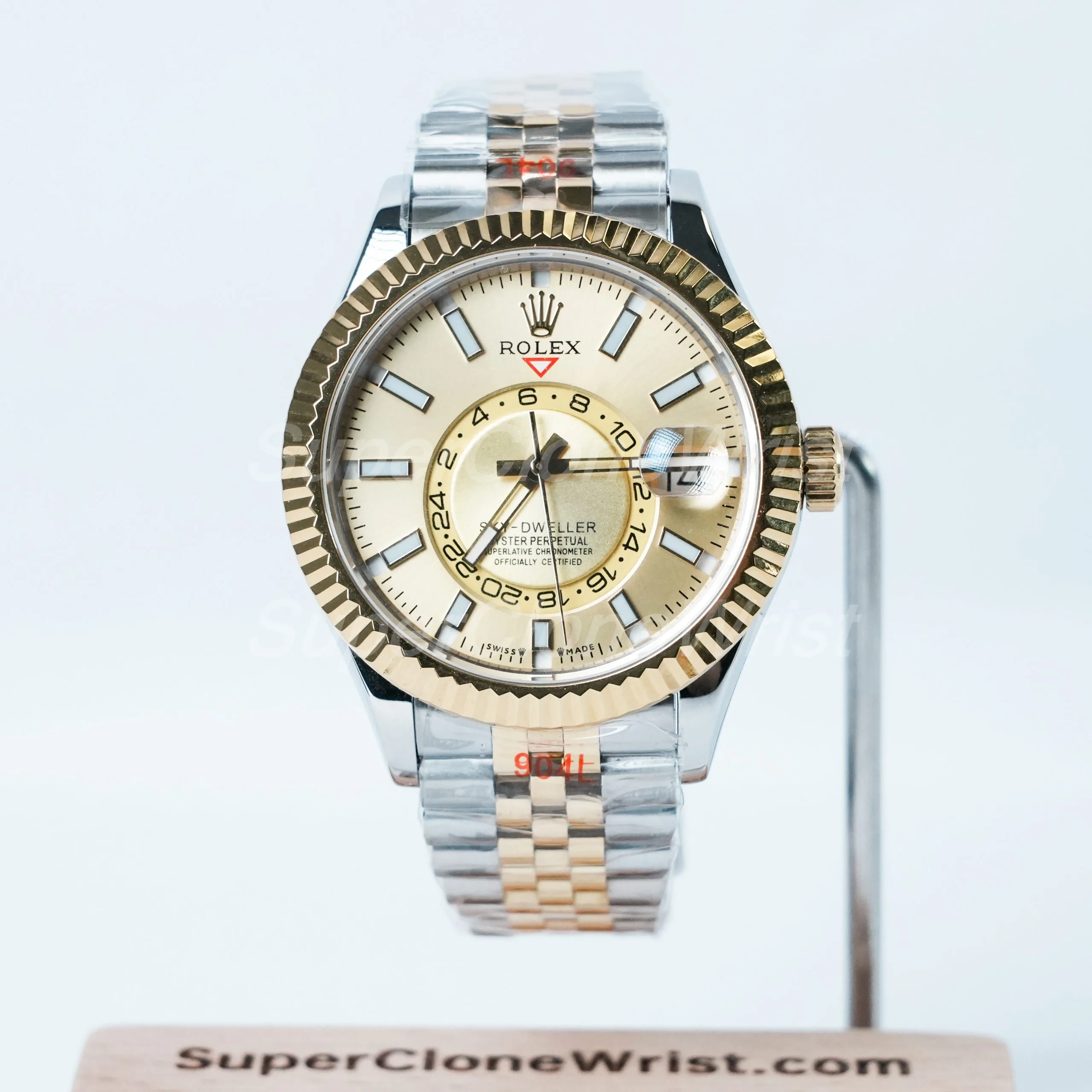 Rolex-Sky-Dweller-326933-Gold-Dial-Steel-Gold-42mm Super Clone Watches Replica Watches - 1