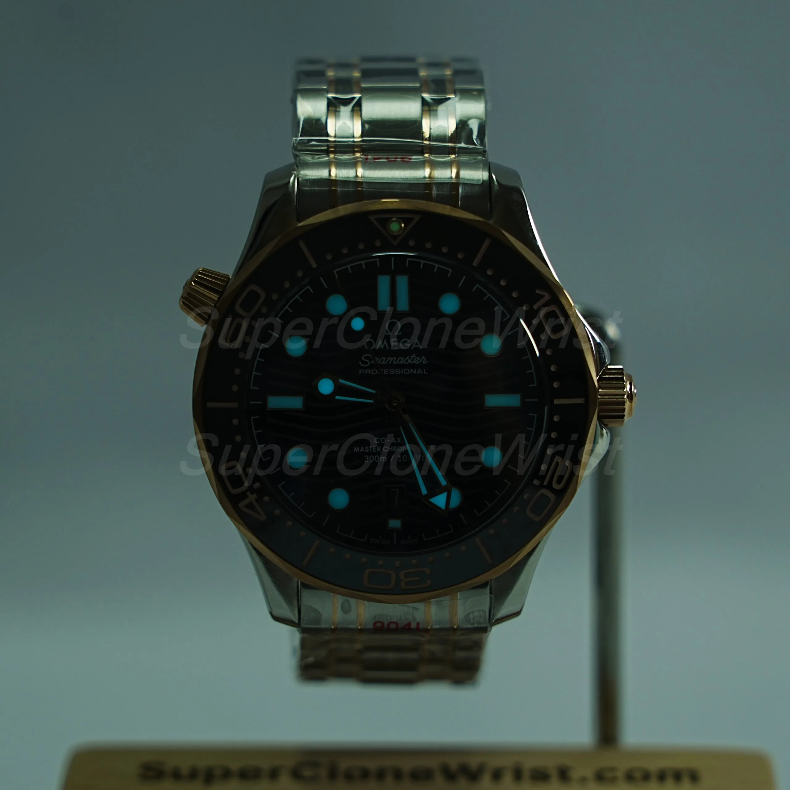 Omega-Seamaster-Diver-Rose-Gold-Black-Dial-210.20.42.20.01.001-42mm 1：1 SuperClone Watch Replica Watches - 2