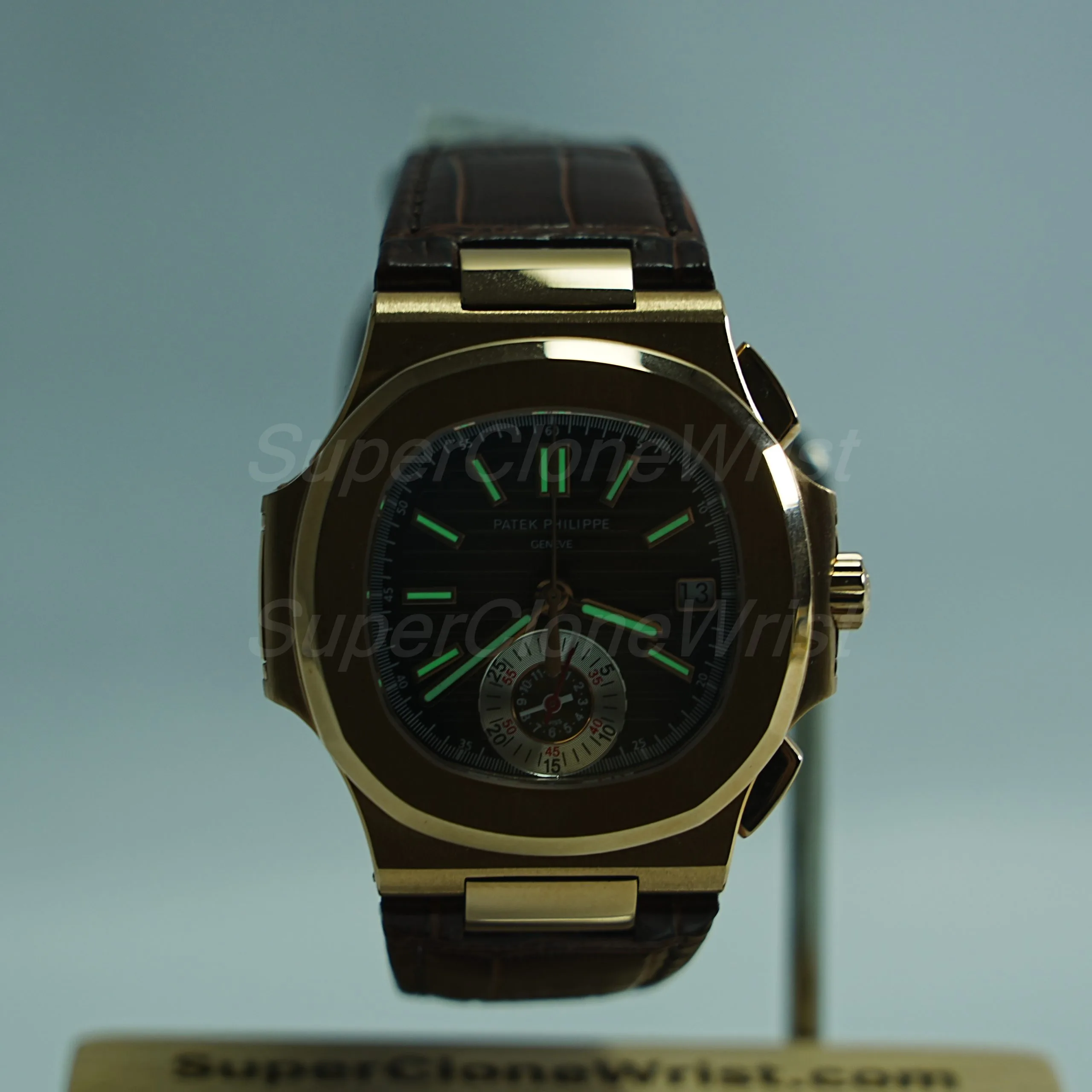 Patek Philippe Nautilus 5980R-001 Rose Gold Gradient Brown Dial Rose Gold Bezel Brown Alligator Leather Strap 40.5mm Replica Watches - 2