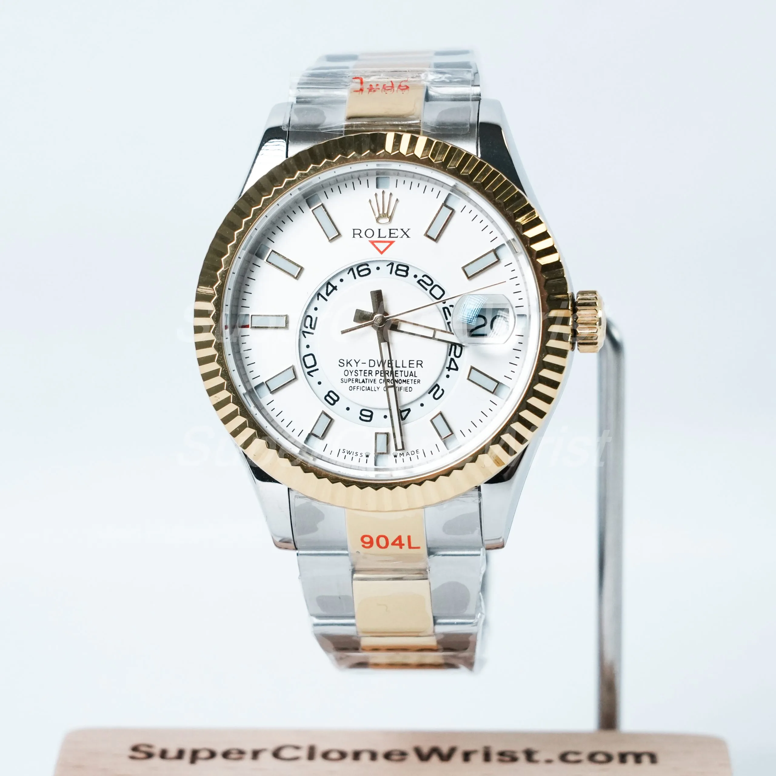 Rolex Sky Dweller 326933 White Dial Oyster 42mm Two Tone 11 Super Clone Watches